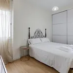 Lanza Tranquilo Y Acogedor