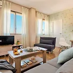 Hsh Suites Republica