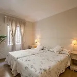 Hob Apartments