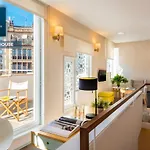 Torre Homenaje Historical Suites