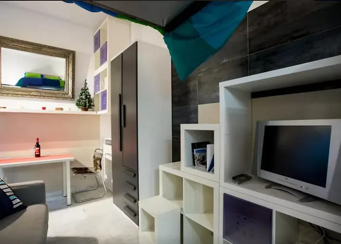 Estudio En El Corazon De Sevilla