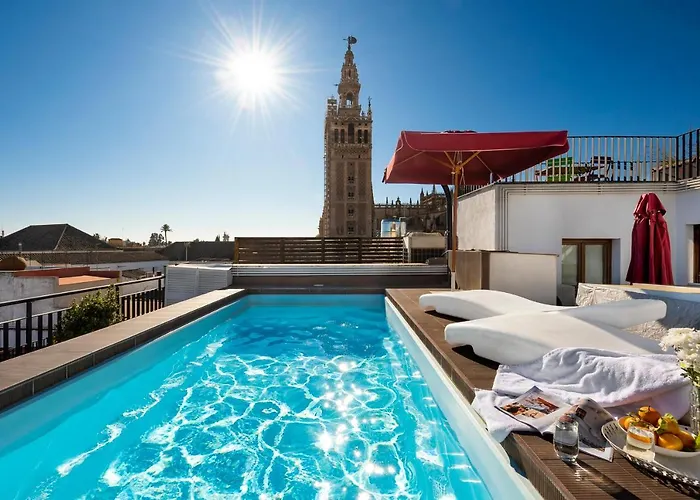 Cathedral Luxury Studio, Swimming Pool And Cathedral Views