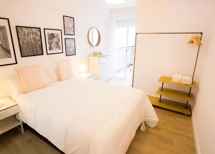 RentalSevilla Elegante y luminoso apartamento en Triana