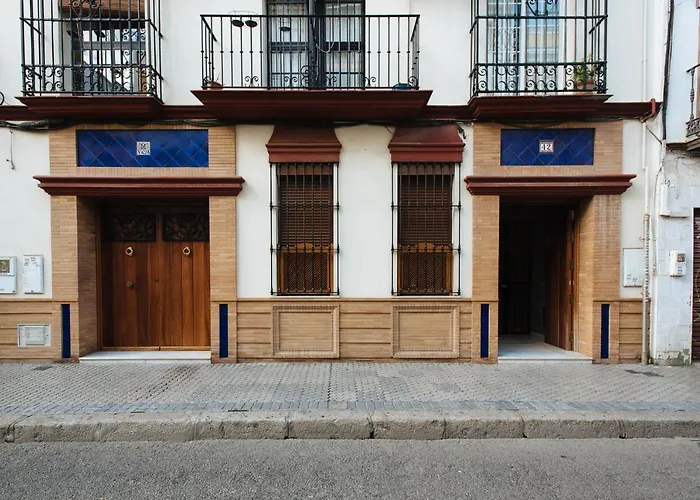 Pz Triana Amplio, Moderno Y Luminoso Apt 2D 2B