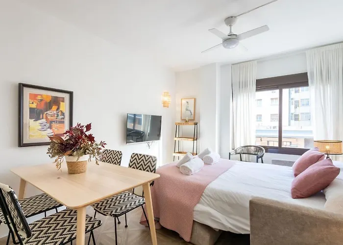 Salado Triana Suites By Valcambre