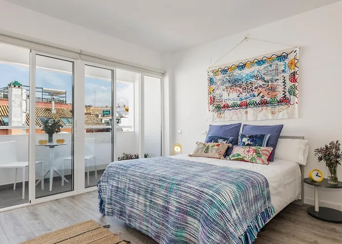 Pop Art, Apartamento De Diseno En Arenal 303 Con Terraza