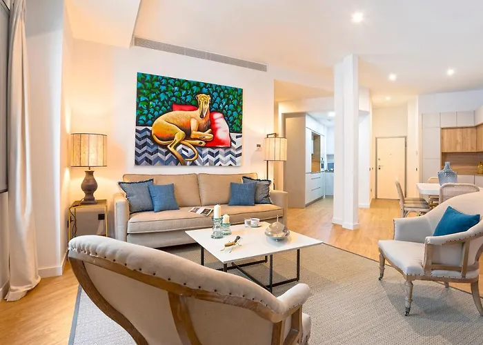 Genteel Home Goyeneta