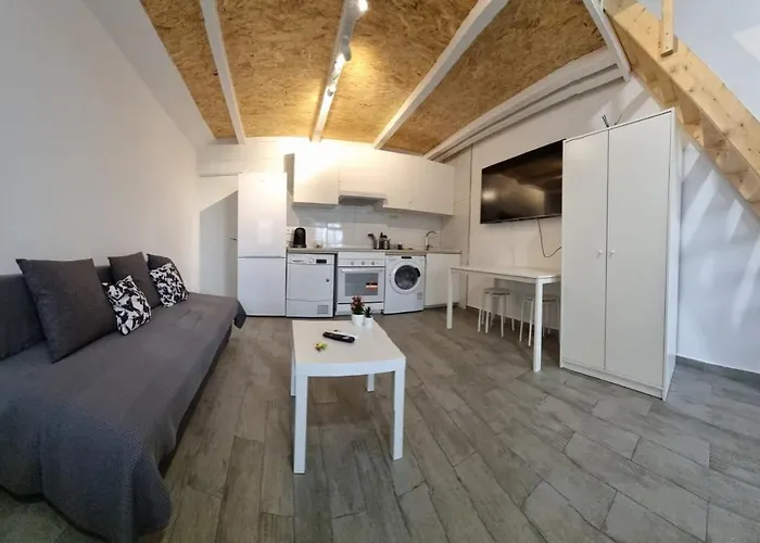 Apartamentos Torneo&Alameda con bañera jacuzzi hidromasaje