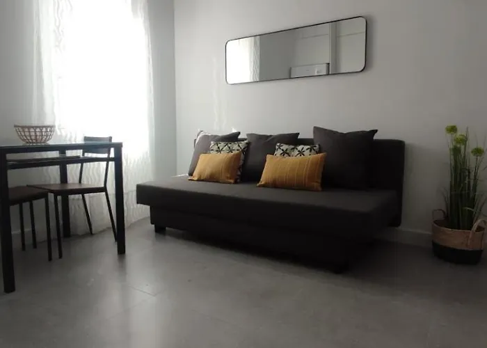 Estupendo Apartamento En Triana