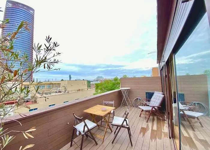 Atico Triplex En Pleno Triana