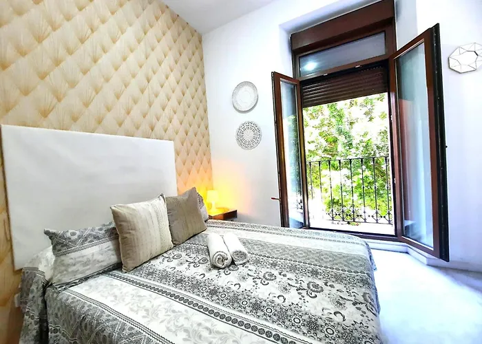 Budget & Lovely Rooms Las Setas