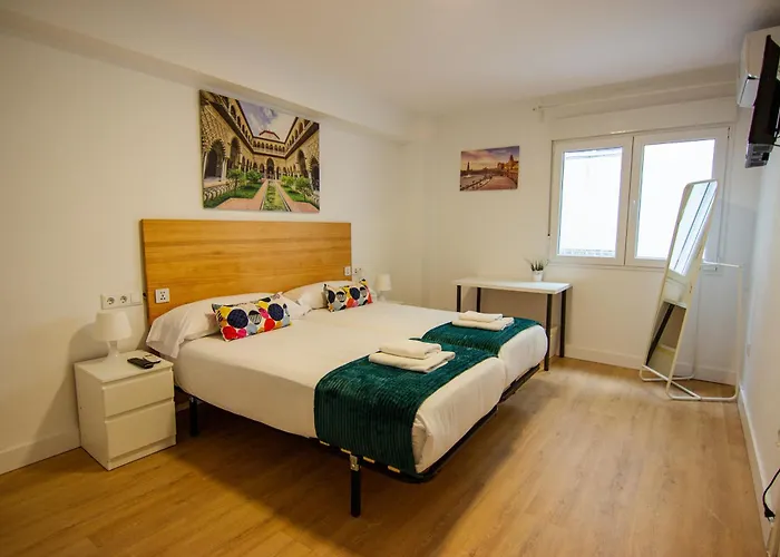 RentalSevilla 5 dormitorios en el centro de Sevilla