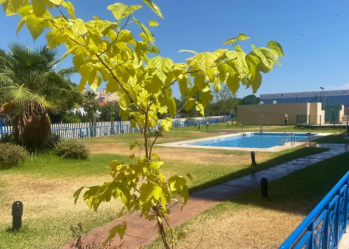 Fibes Con Parking Gratis Apartamento Sevilla Este