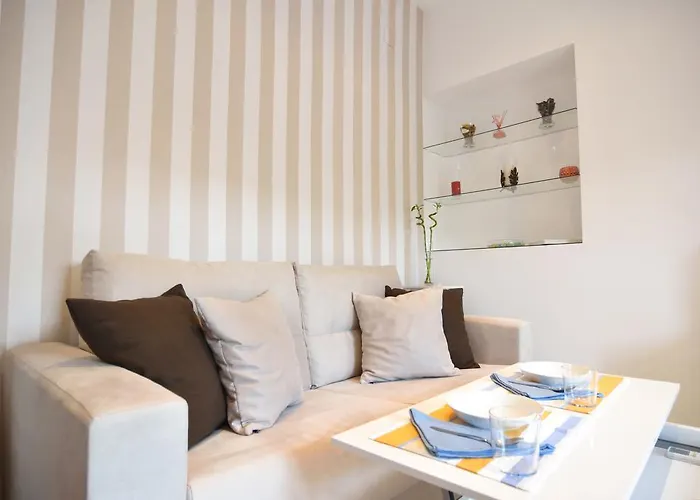 Macarena Home