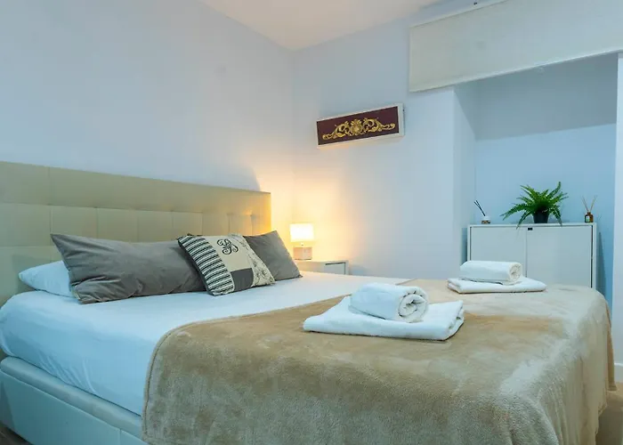 Natural Suite Sevilla Center