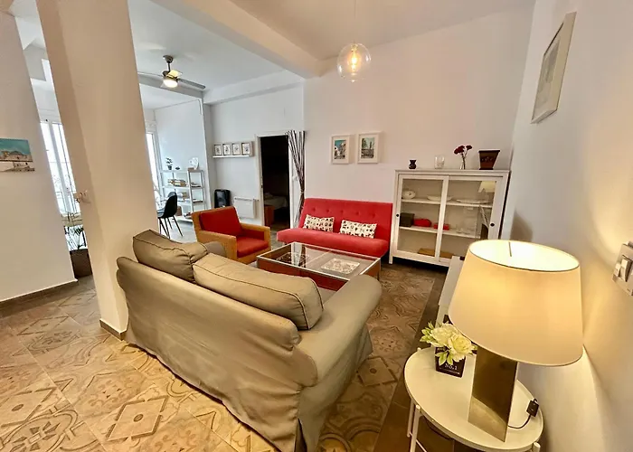 Acogedor Apt 8Pax 4Bdr 2Bth - Cozyhomesevilla1