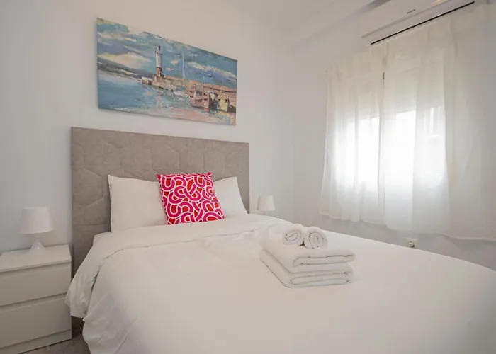 3 Bedroom Apartment In The Heart Of Triana