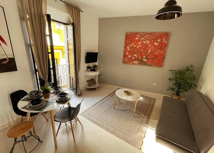 Apartments Alvarez Quintero