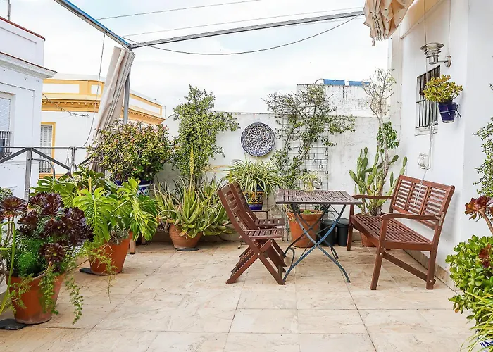 Rooftop Maisonette With Magnificent Terrace