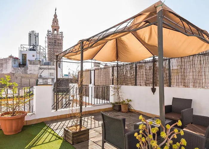 Abades Giralda Suite by Valcambre