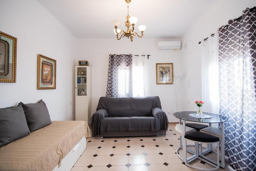 San Gonzalo Apartment *