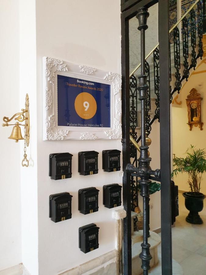 Homestay Palace-house Hercules Seville