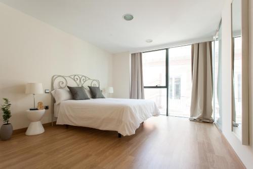 Olé - Albareda 24 Apartamento