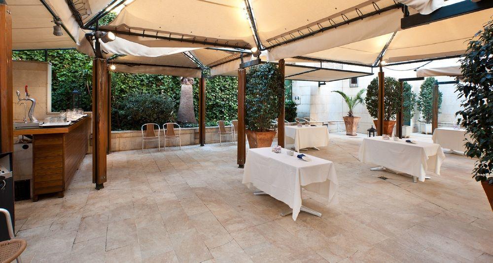 Occidental Viapol 4* Seville