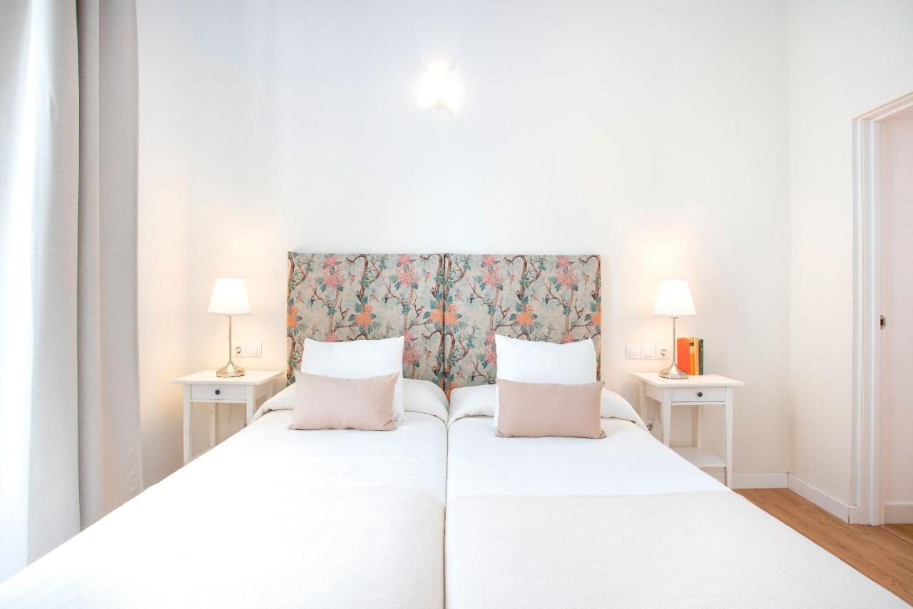 Genteel Zaragoza Seville