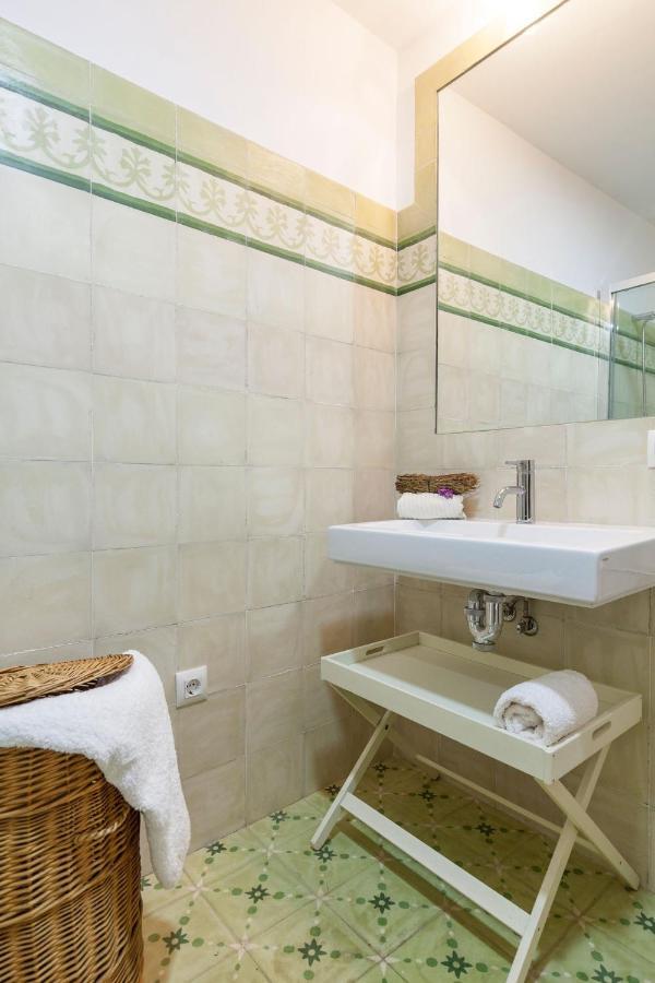 Bordador Seville