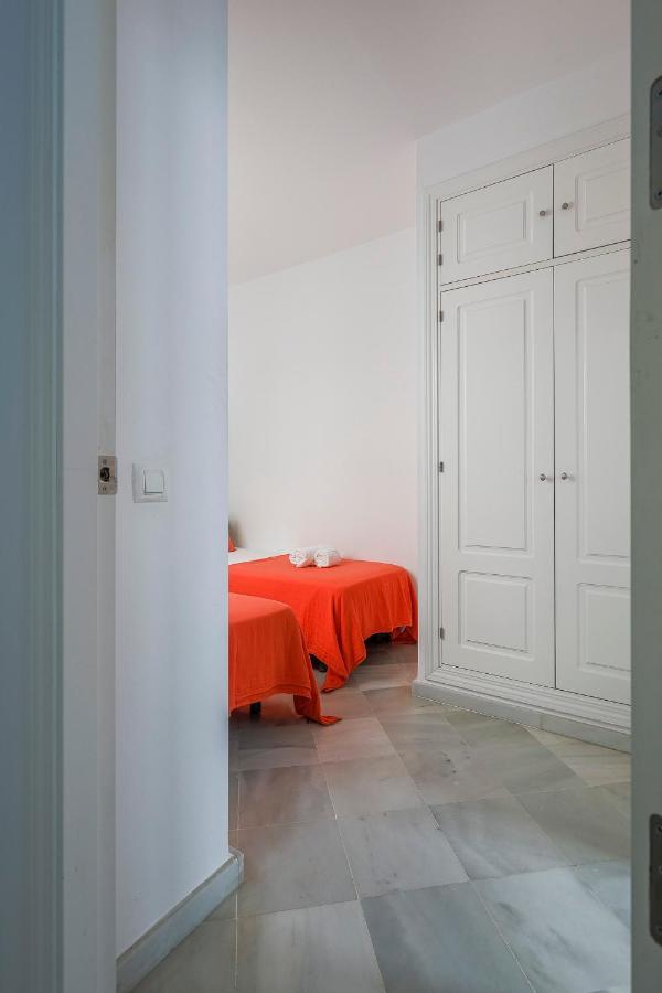Antonia Diaz 2 4 Apartment Seville
