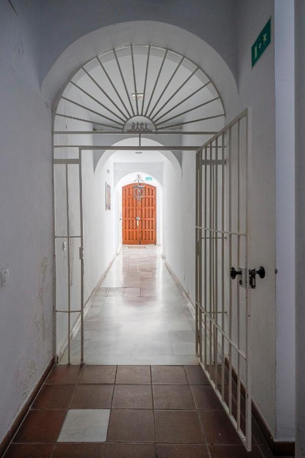 Antonia Diaz 2 4 Apartment *