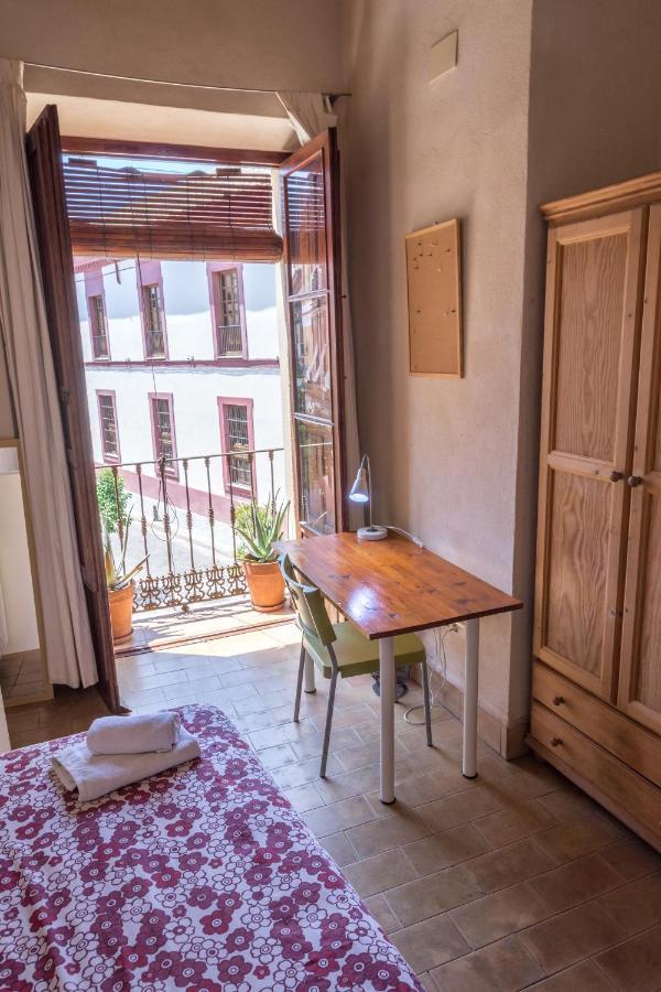 Hostel Alameda *