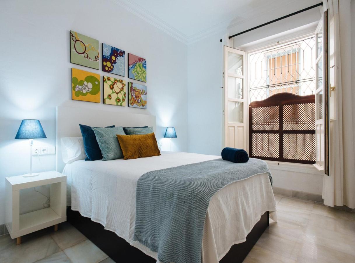 Holi-rent Lanza Apartment Seville