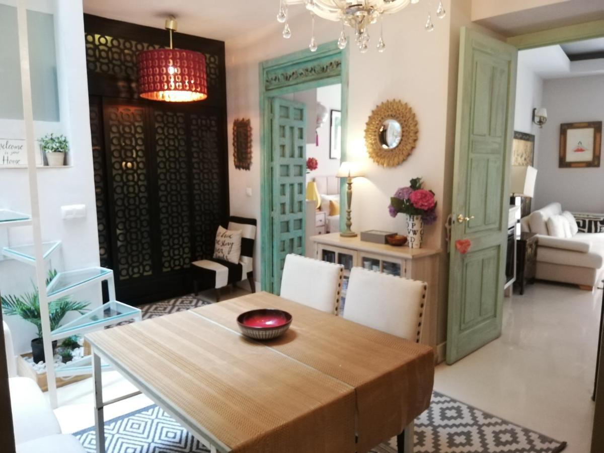Duplex And Terrace Overlooking Giralda *