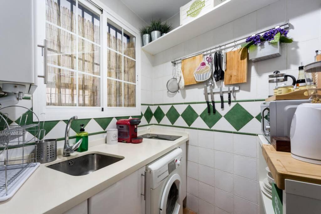 Pretty Duplex In Bohemian District-city Center * Seville