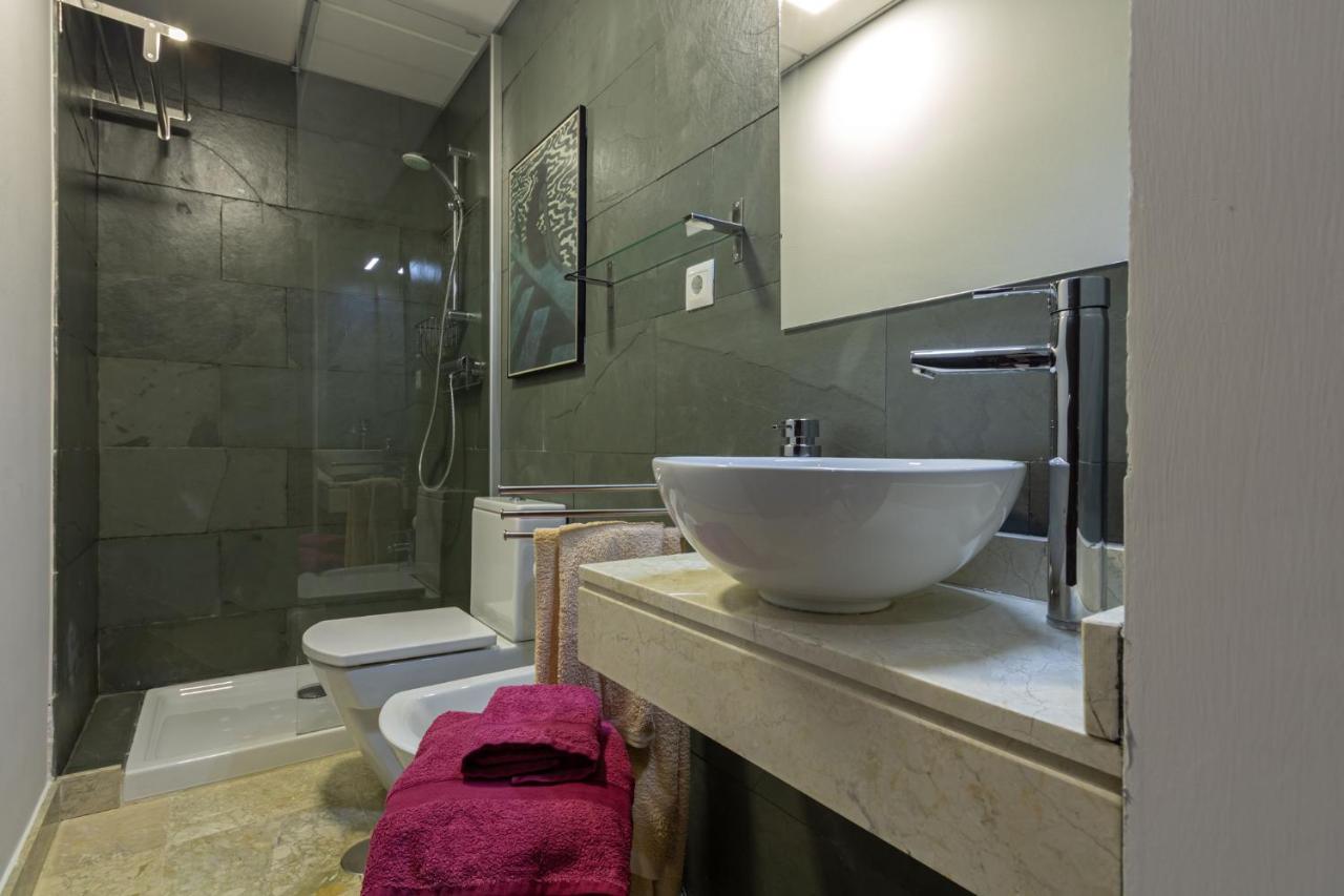 Alkazar Gardens Old Town 6 Pax Apartment