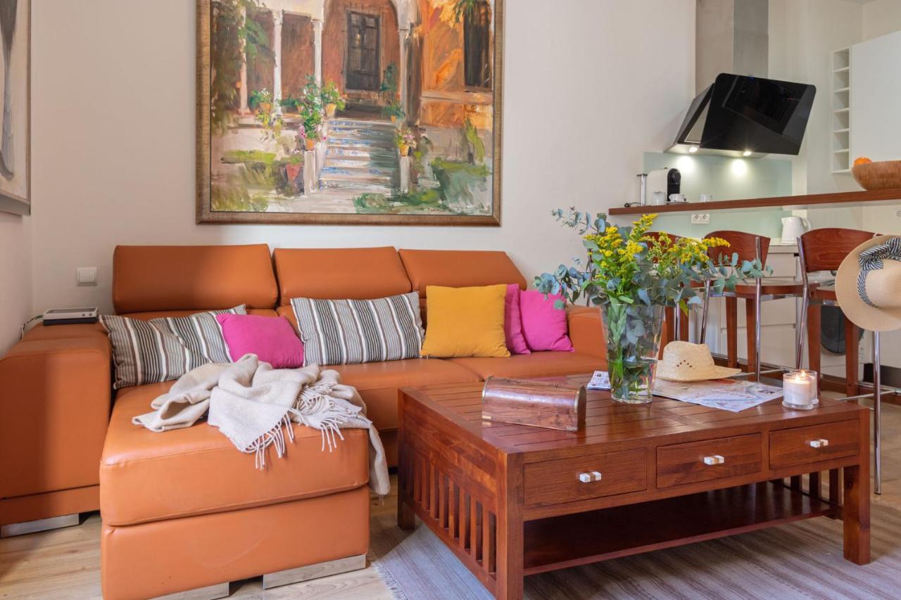Escapada Romantica, 2 Pax, Centro Historico * Seville