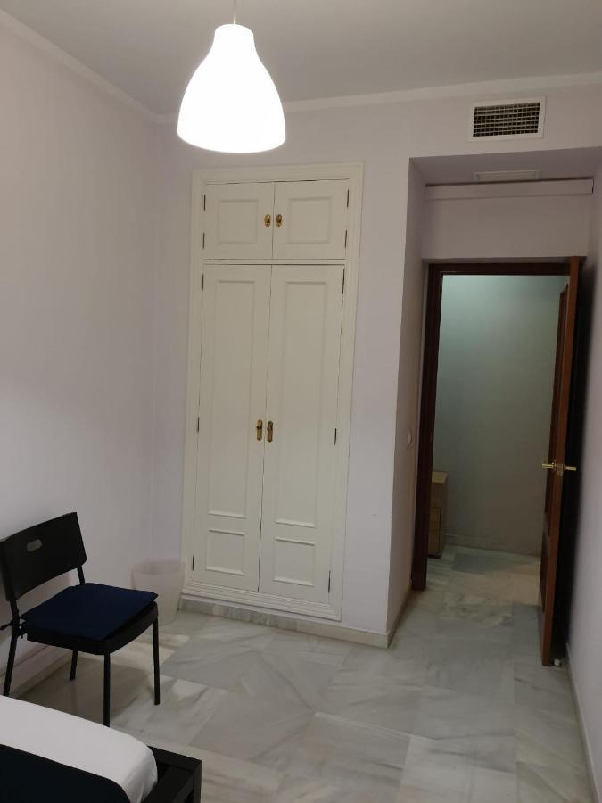 Santa Ana - Palacio Del Infantado Seville