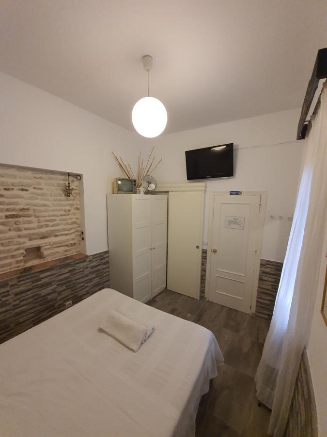 Recuerdos De La Abuela Homestay Seville