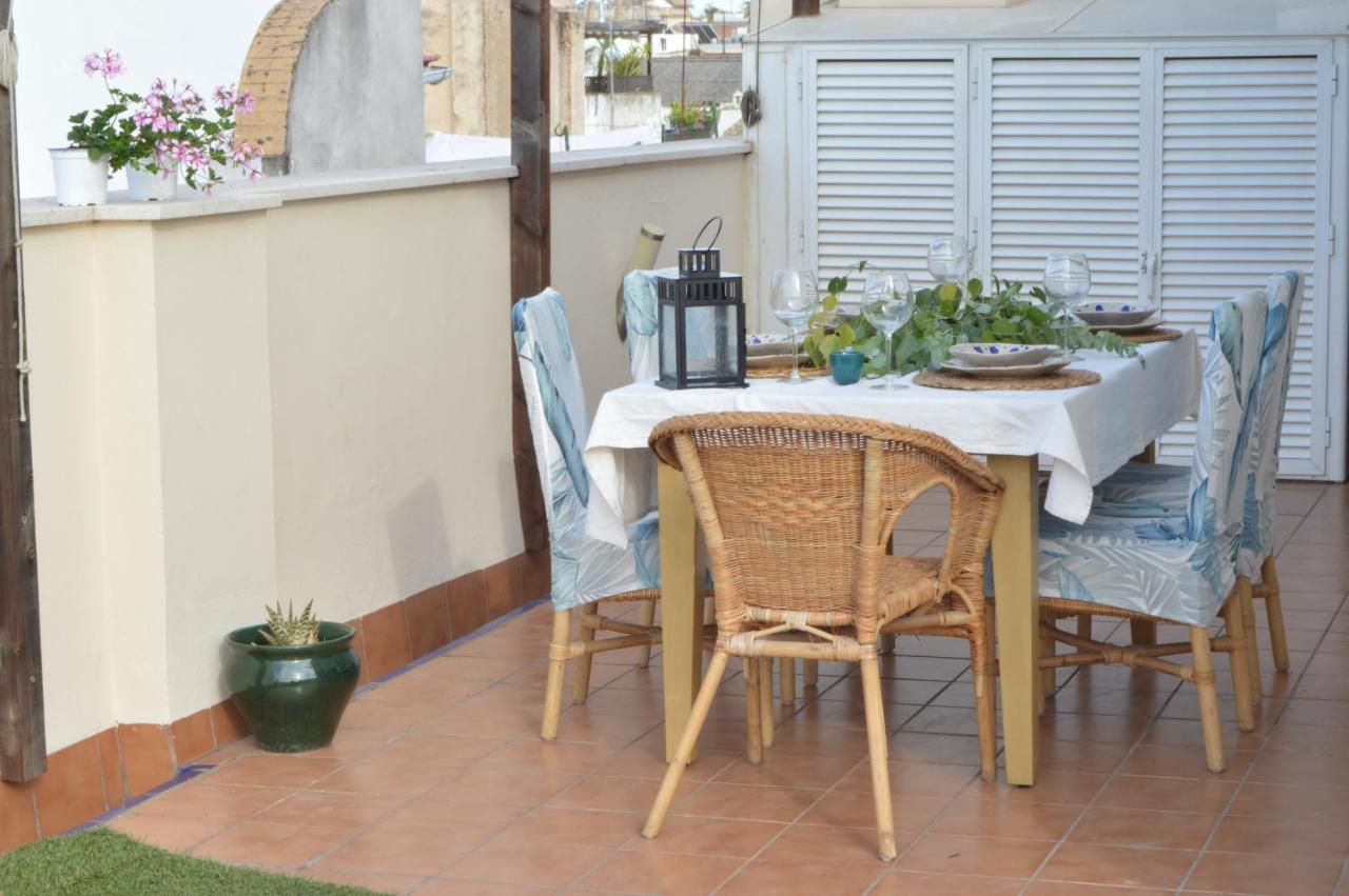 Apartment Homeyseville-amazing Penthouse Giralda Views 8 Pax, Parking Optional Seville
