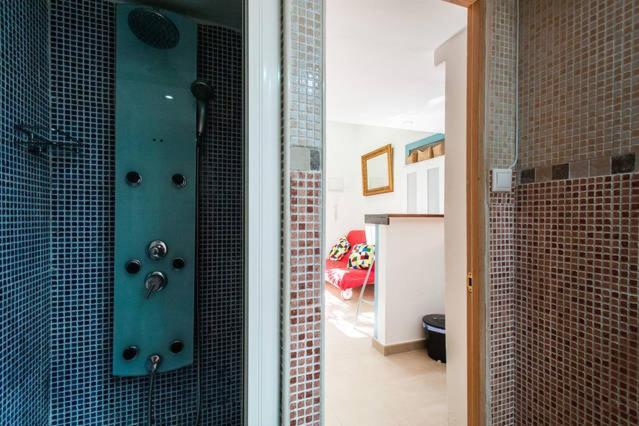 En Metropol Parasol Apartment *