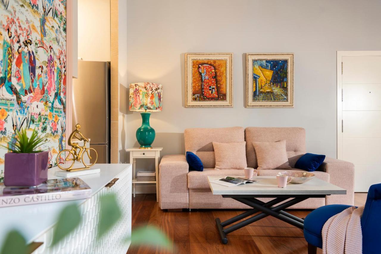 Cathedral Luxury Studio, Swimming Pool And Cathedral Views *