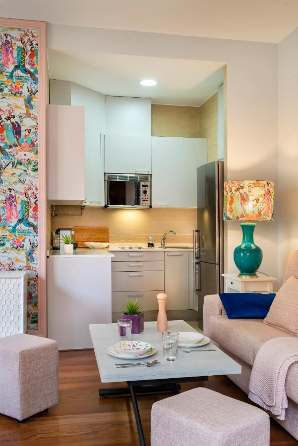 Apartment Cathedral Luxury Studio, Swimming Pool And Cathedral Views