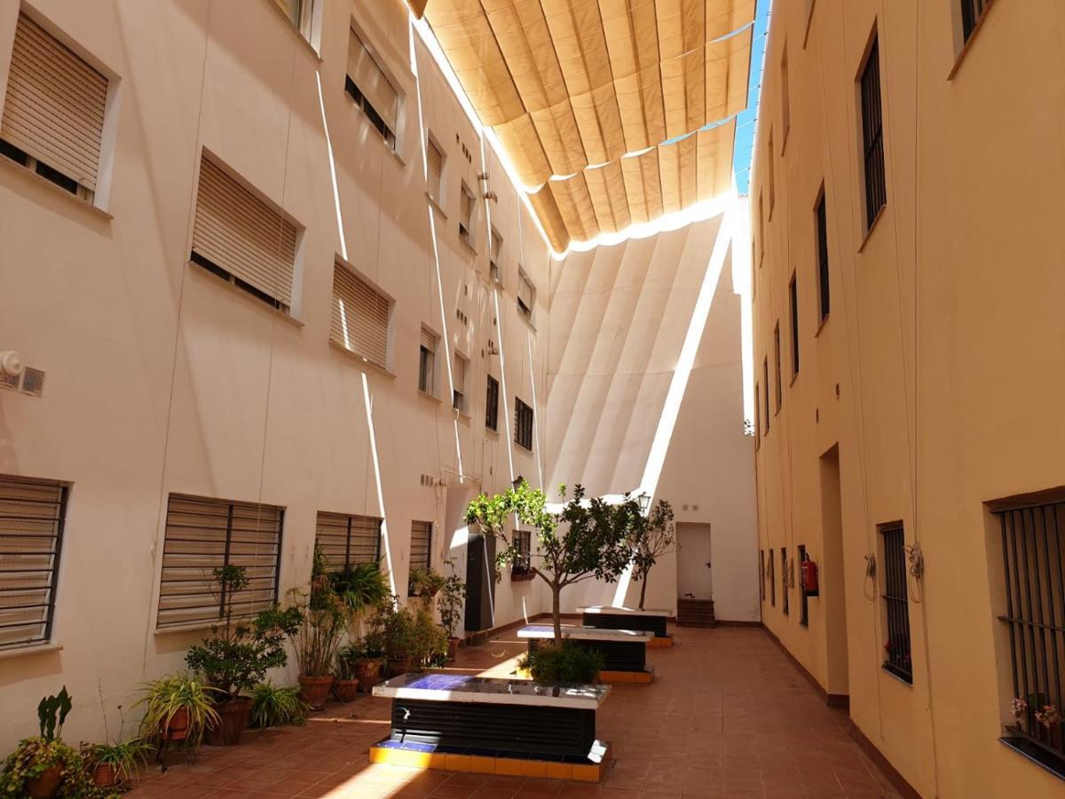 Santa Ana - Palacio Del Infantado Seville