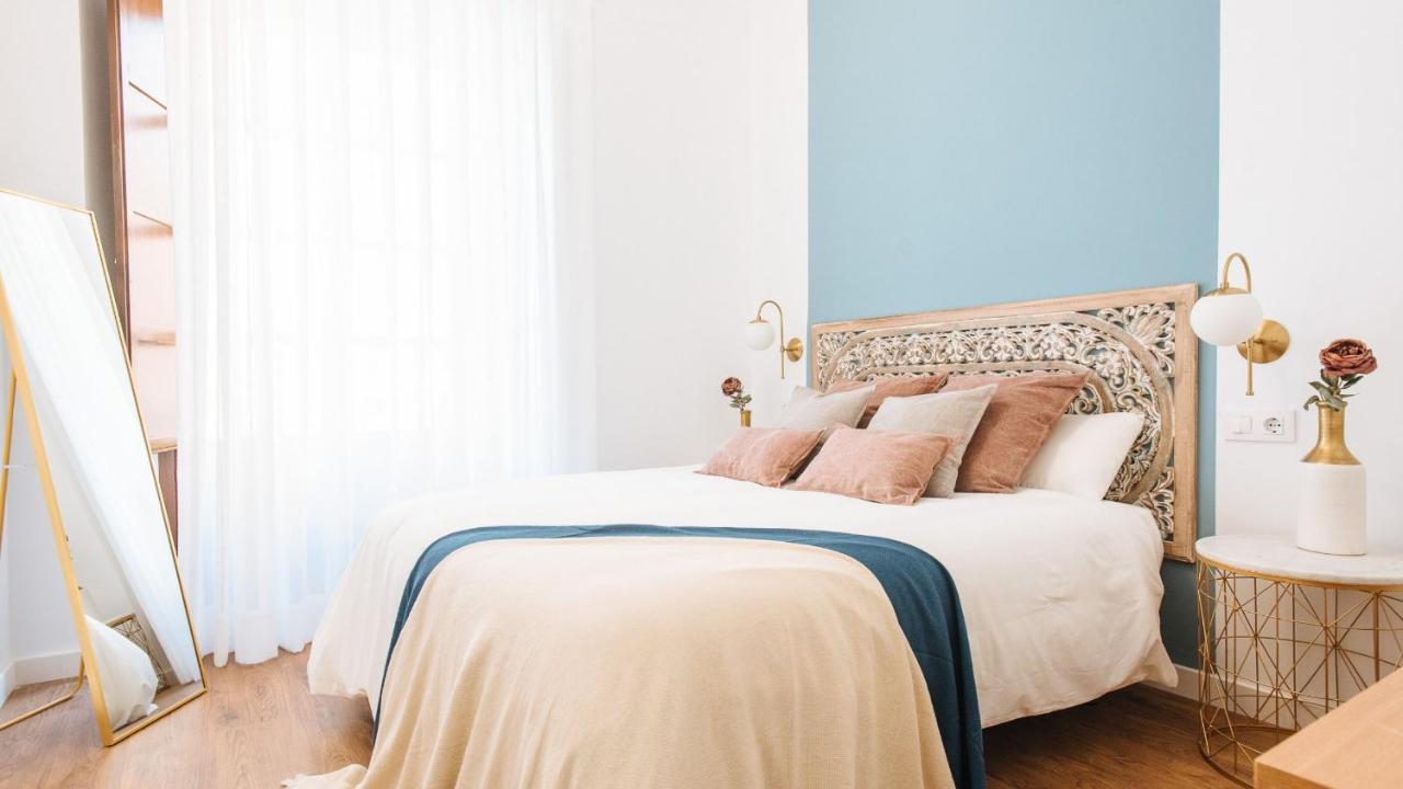 Apartment Lola De Triana *