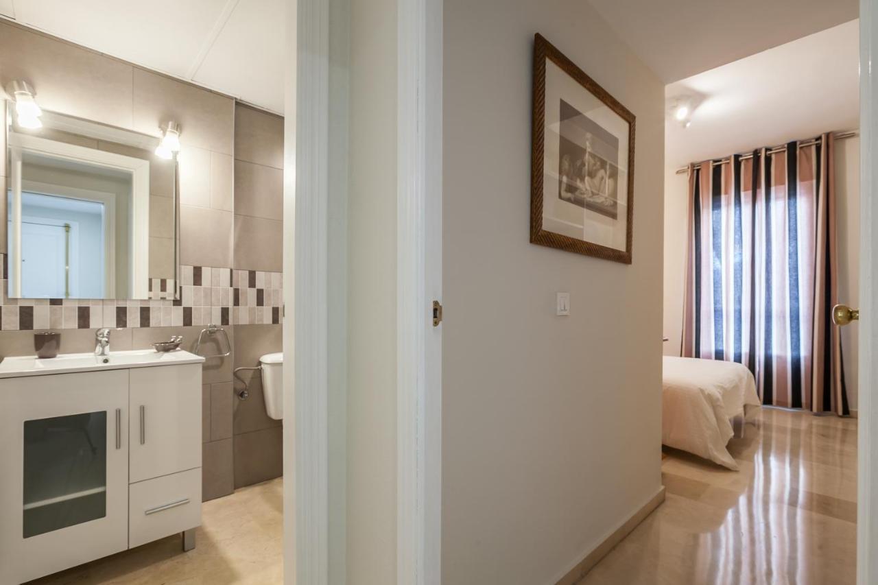 Cerca Del Alcazar Con Garaje Privado Apartment Seville