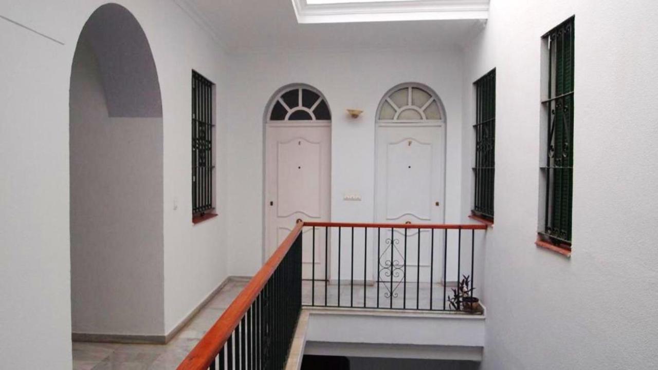 Apartment Comfortable In 65 M² With Balcony Seville