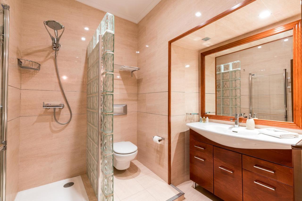 Conde Collection Gran Poder Apartment