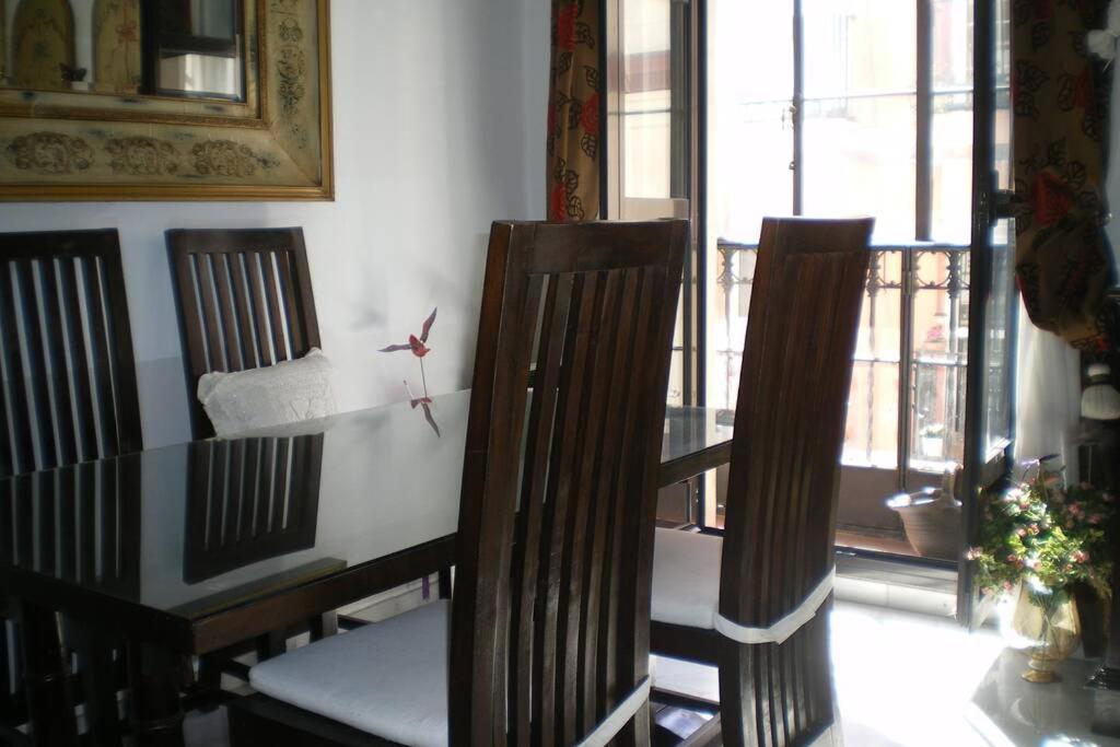 Apartment Alfareria Seville